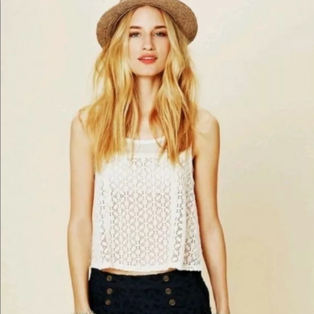 NWOT M Free People Ivory Crochet Crop Top